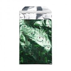 JAM Paper® Foil Envelopes with Self Adhesive Closure, 7 x 9.5, Open End, Christmas Green Mistletoe, 100/pack (01323317B)